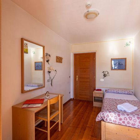 Hotel Edelweiss Val di Zoldo Kültér fotó