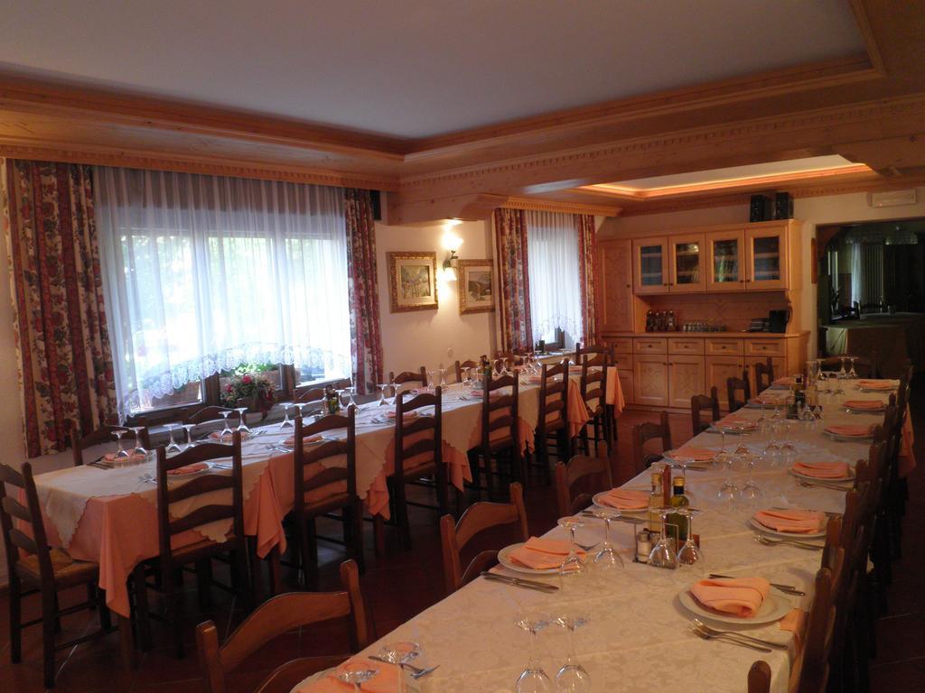 Hotel Edelweiss Val di Zoldo Kültér fotó