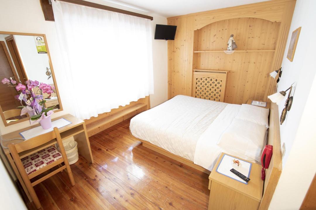 Hotel Edelweiss Val di Zoldo Kültér fotó