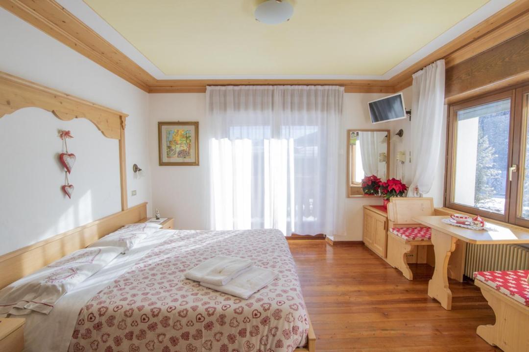 Hotel Edelweiss Val di Zoldo Kültér fotó