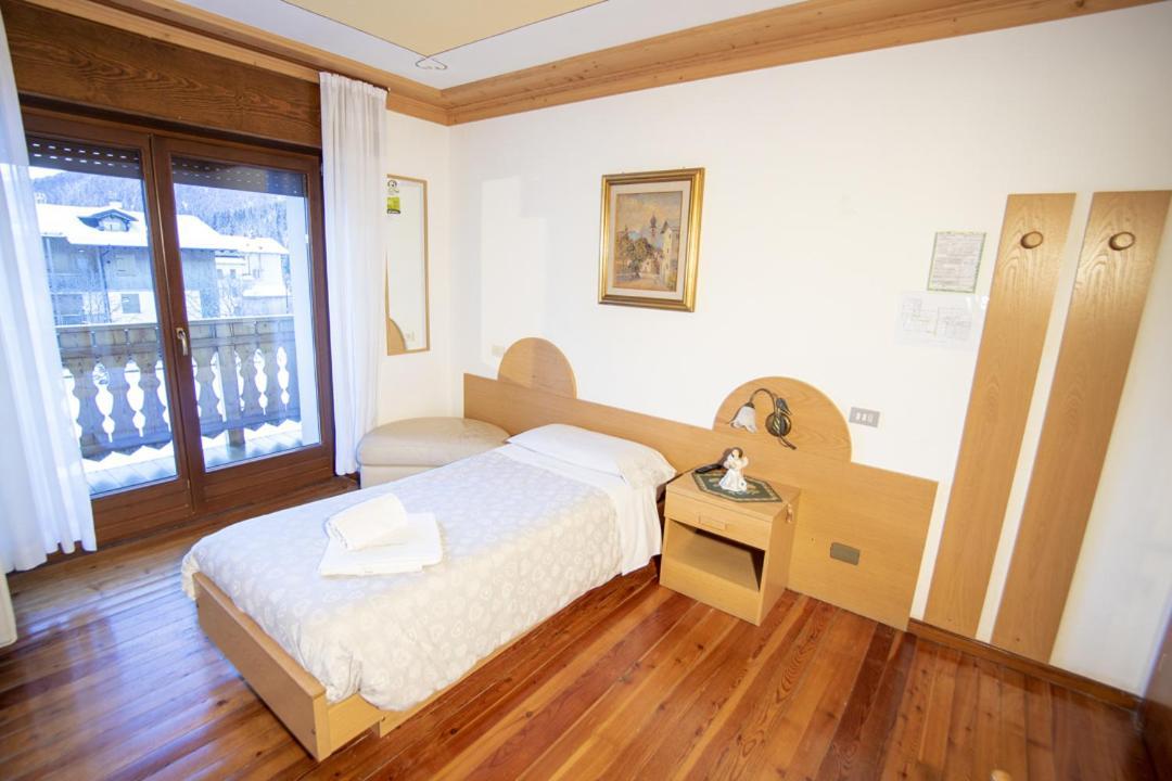 Hotel Edelweiss Val di Zoldo Kültér fotó