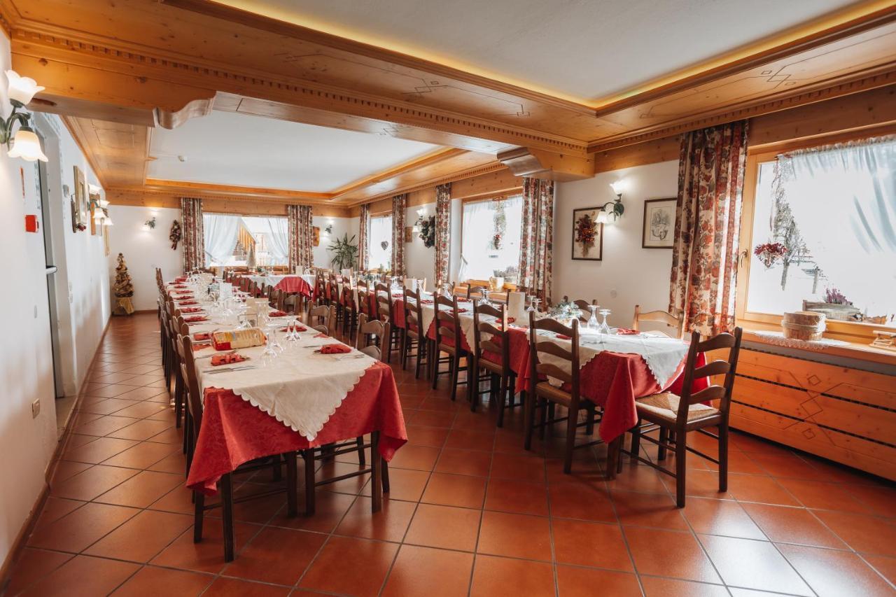 Hotel Edelweiss Val di Zoldo Kültér fotó